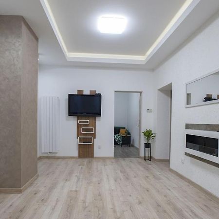 Apartamenty Pod Fortami プシェムィシル エクステリア 写真