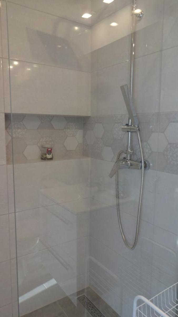 Apartamenty Pod Fortami プシェムィシル エクステリア 写真